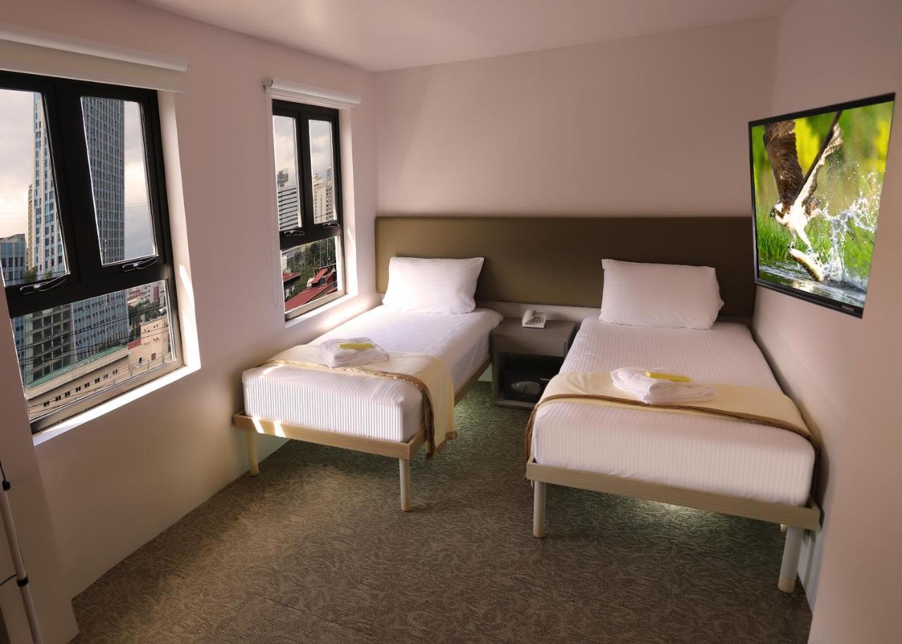 1010 Hotel Muntinlupa City ภายนอก รูปภาพ
